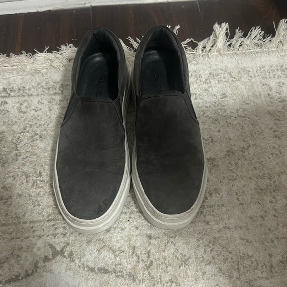 J/Slides - Picture 1 of 4